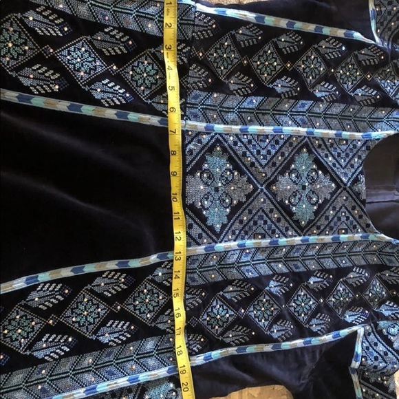 Blue Velvet Palestinian Thobe - Picture 8 of 13